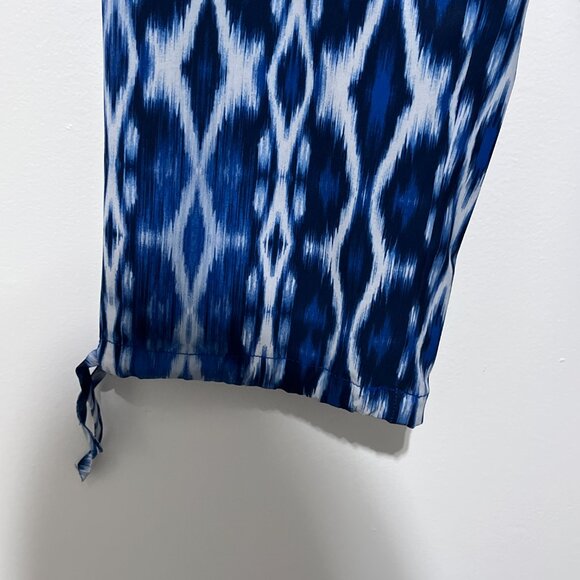 Chicos Zenergy Womens Cinch Leg Cropped Pants Sz 0 US S Blue Ikat Print Workout - Picture 3 of 9